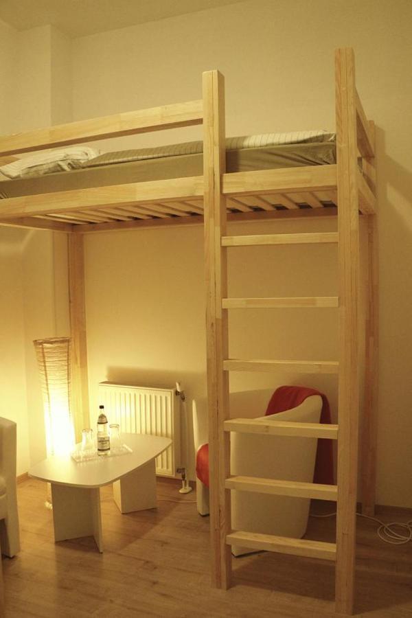 Small Twin Room